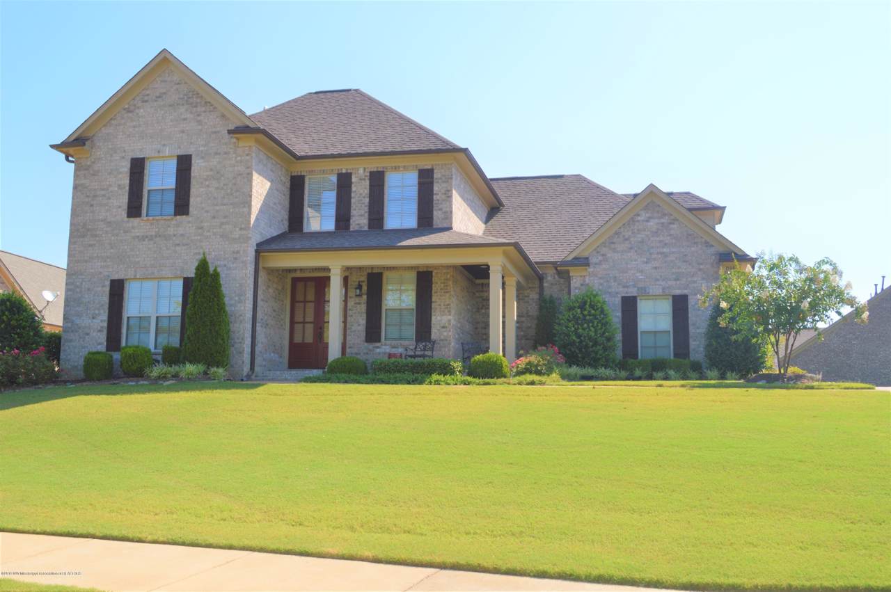 1564 Breckenridge Drive - Photo 1