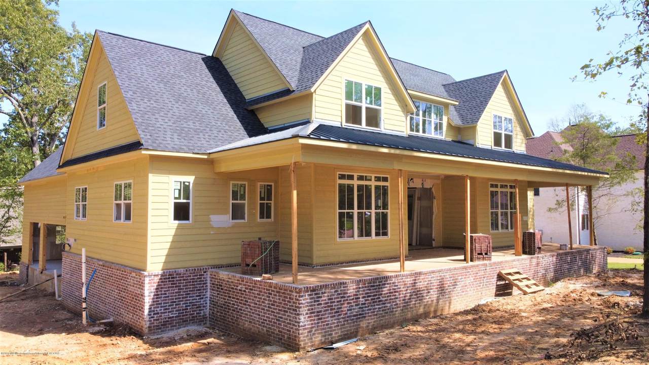 6264 Valley Oaks Drive - Photo 1
