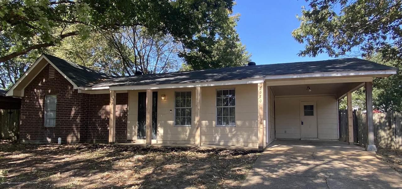6680 Gatewood Circle - Photo 1