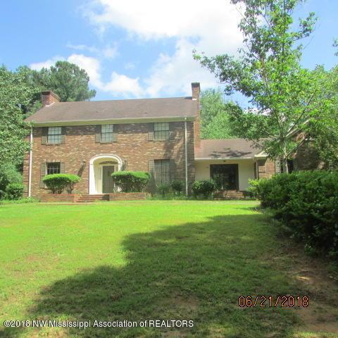 485 Woodland Heights - Photo 1