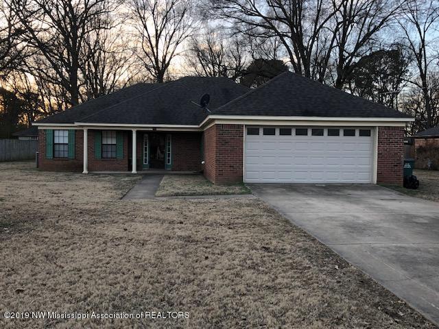 103 Nichols Boulevard - Photo 1