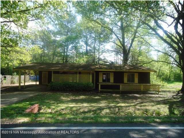 320 Magnolia Road - Photo 1
