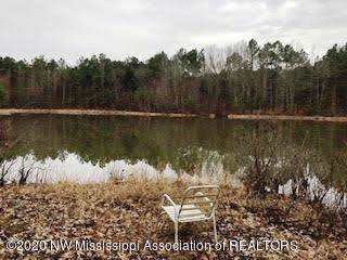 427 Hogan - Photo 1
