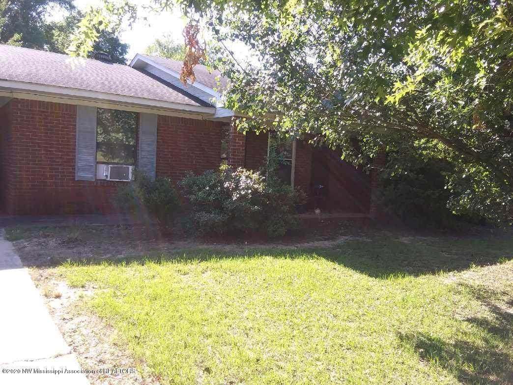 161 Clearview Drive - Photo 1