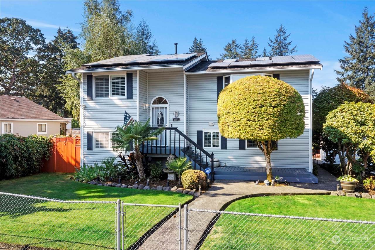 9102 Dalwood Road - Photo 1