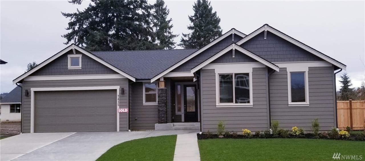 7406 147th Ave - Photo 1