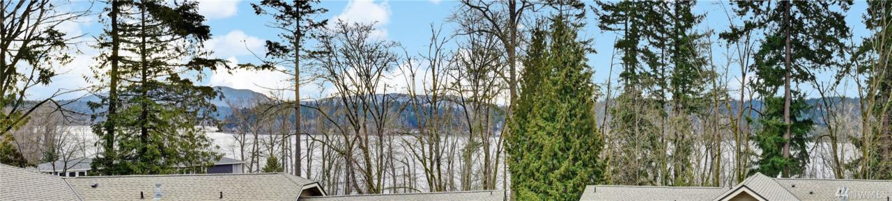 18626 55th Wy - Photo 1