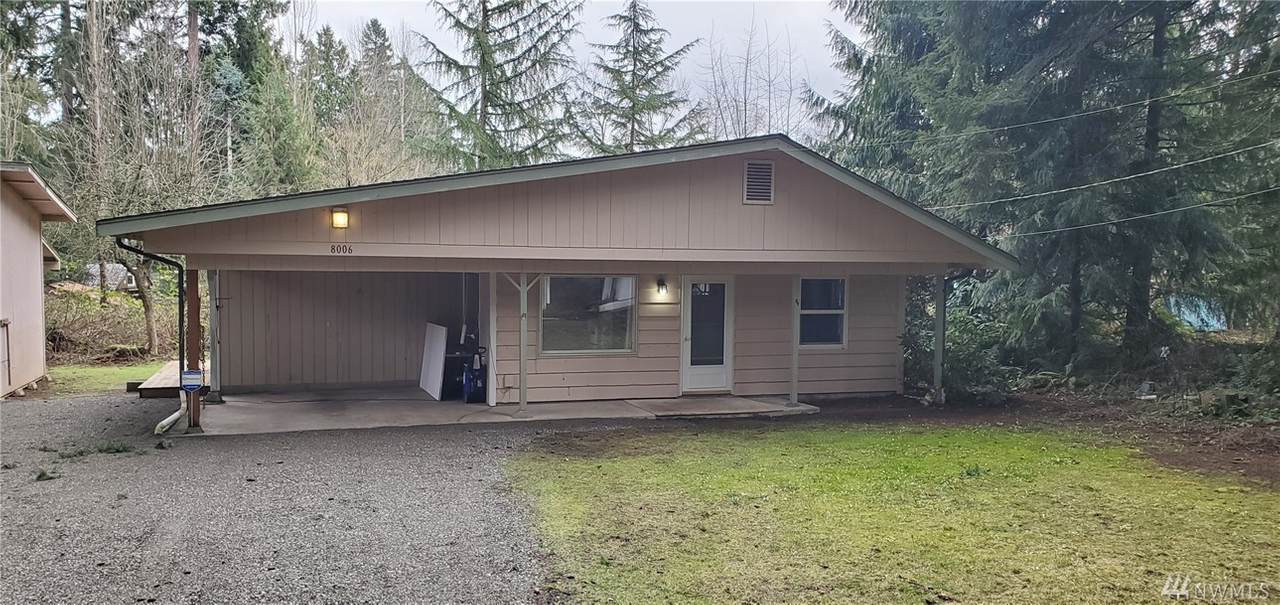 8006 185th Avenue - Photo 1