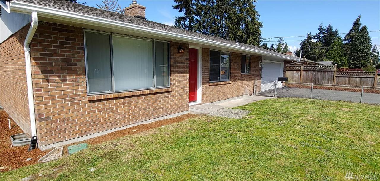 1804 Orchard St - Photo 1