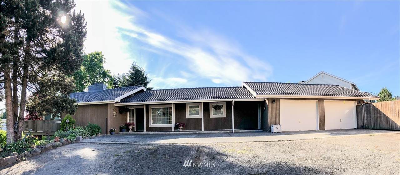 11624 234th Street - Photo 1
