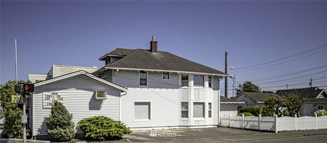3002 Simpson Avenue - Photo 1