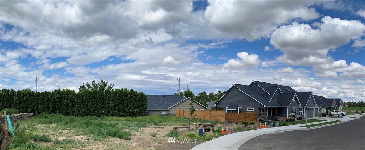 2654 Molten Court - Photo 1