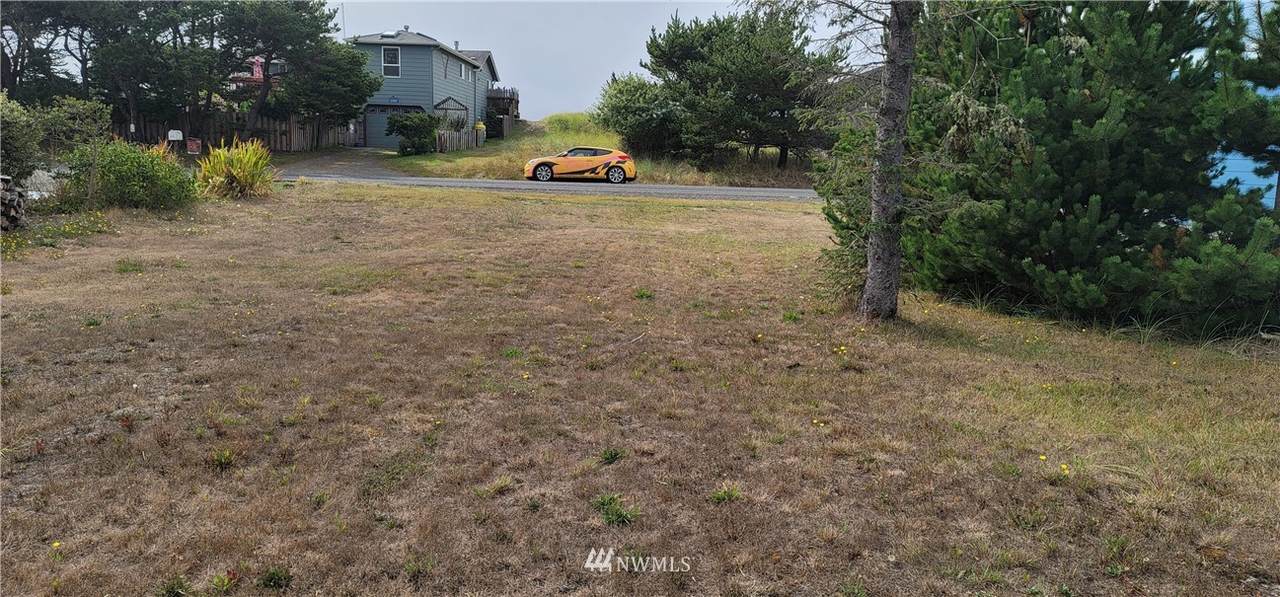31010 G Street - Photo 1