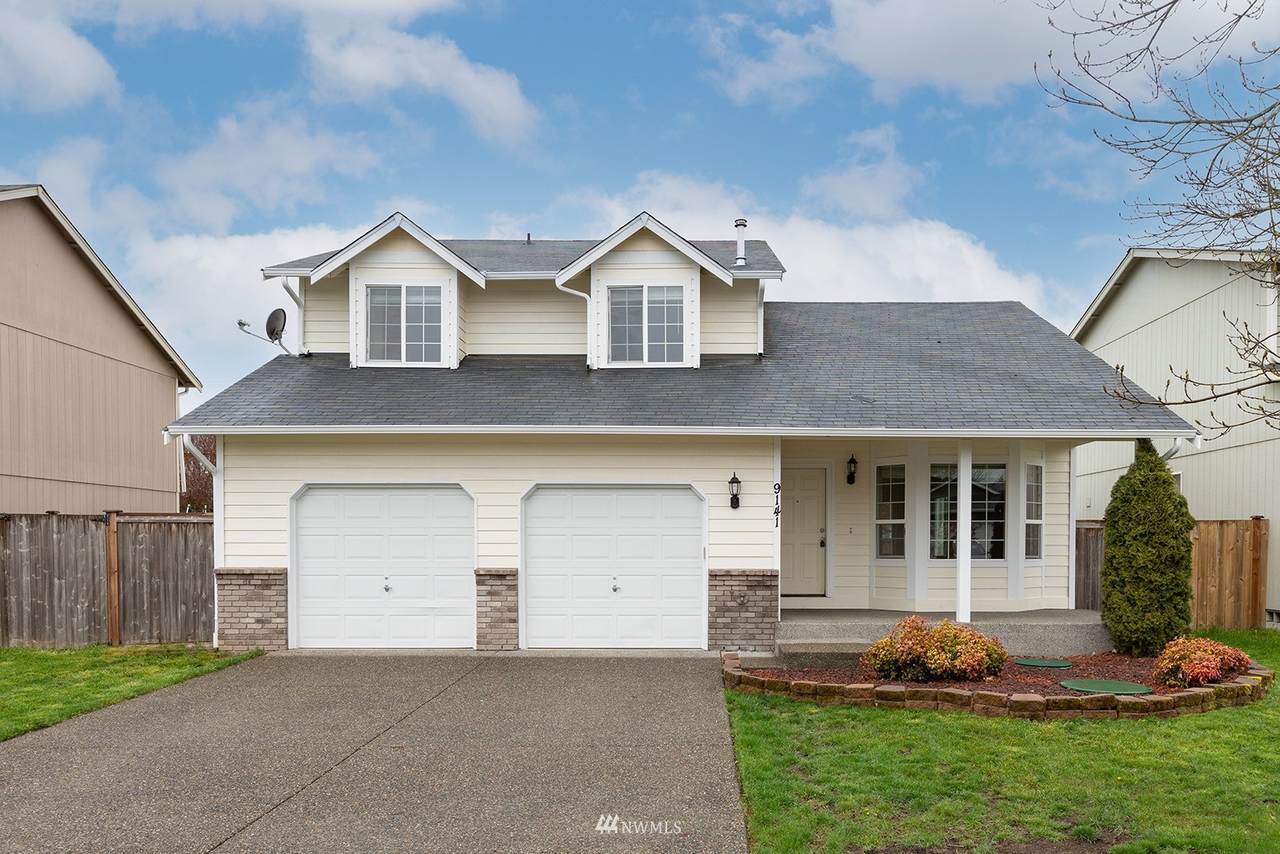 9141 Mountain Sunrise Street - Photo 1