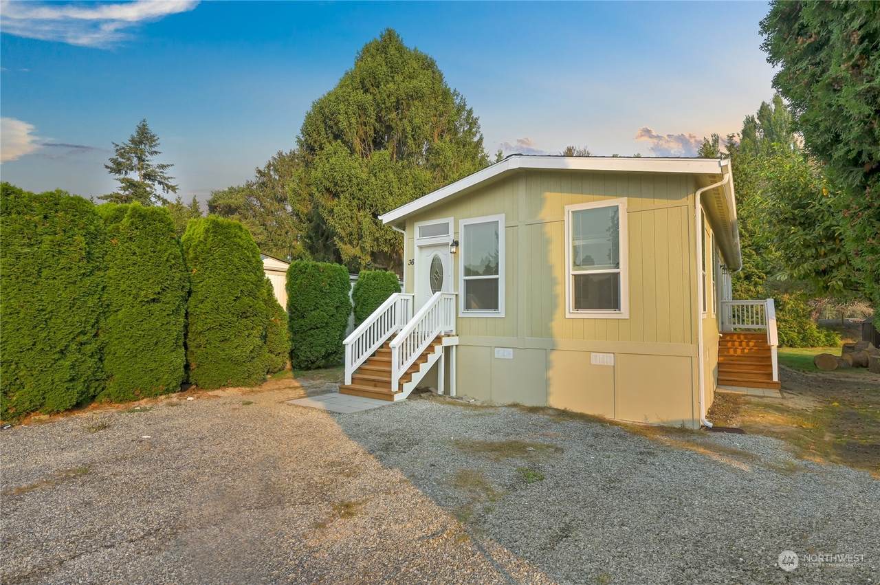 20420 Lafayette Road - Photo 1