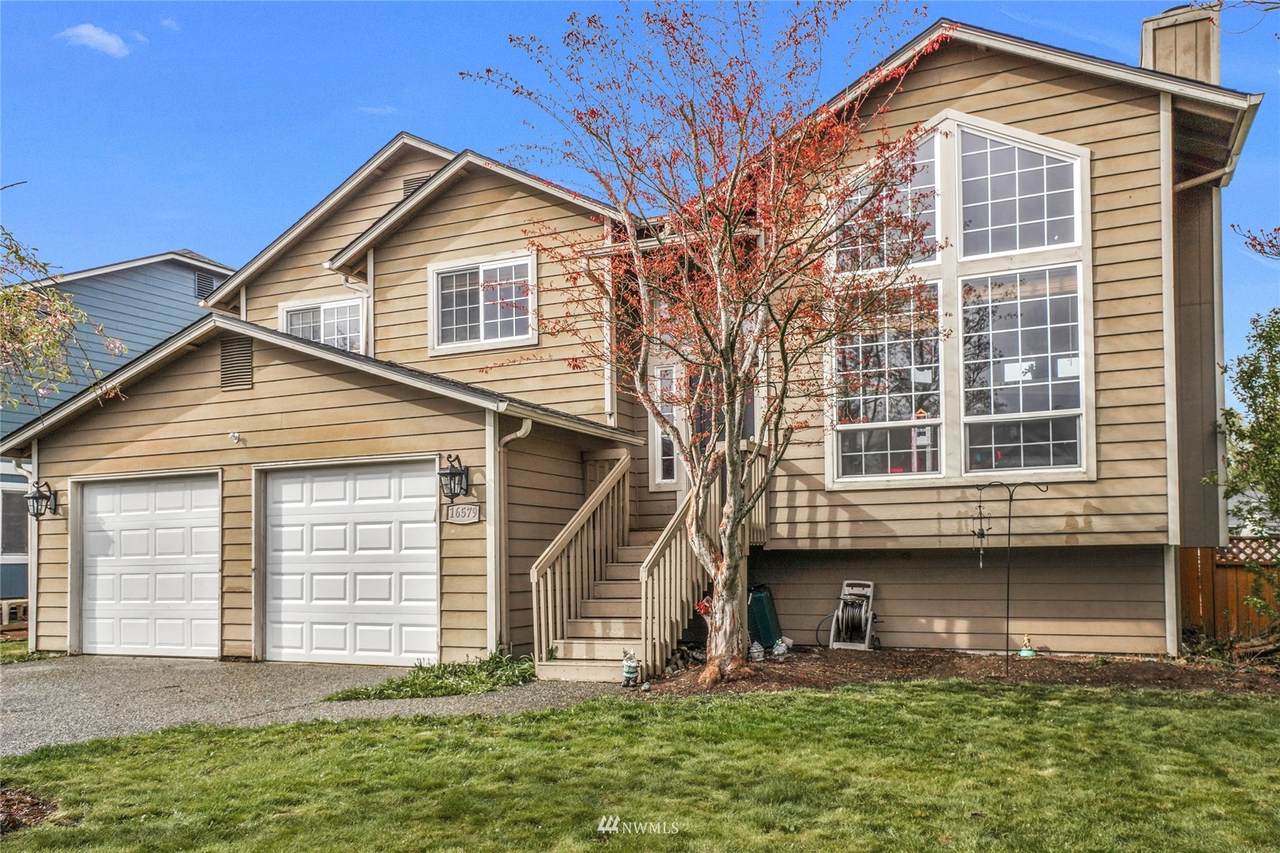 16579 154th Street - Photo 1
