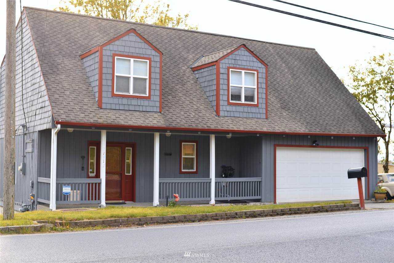 27412 Pioneer Highway - Photo 1