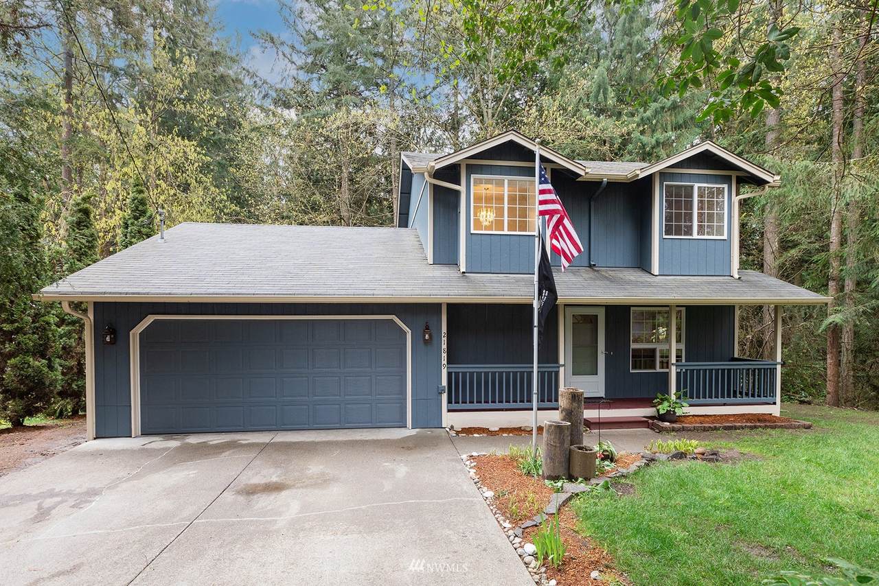 21819 Crest Lane - Photo 1