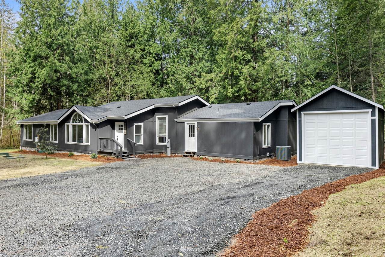 4496 Eastway Dr Se - Photo 1