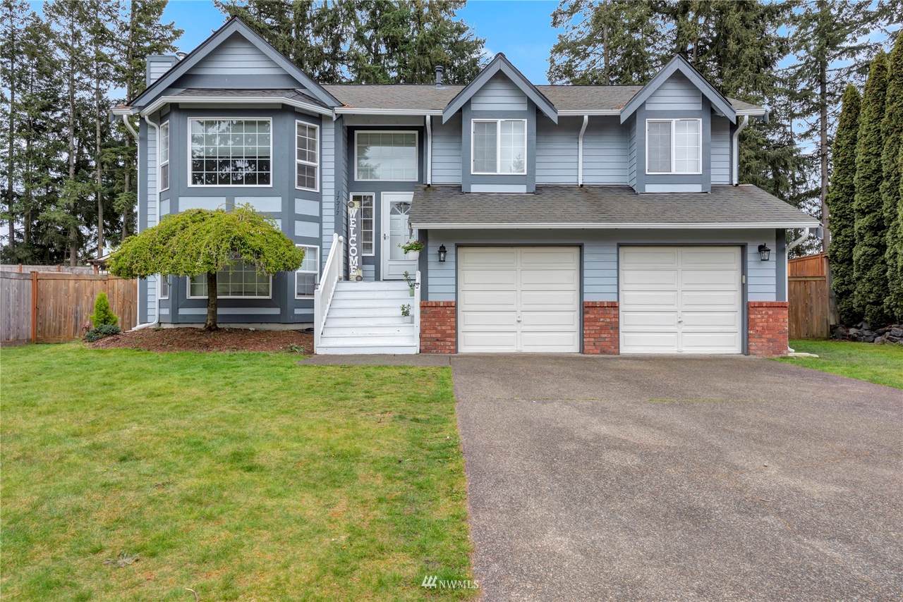 17217 92nd Avenue - Photo 1