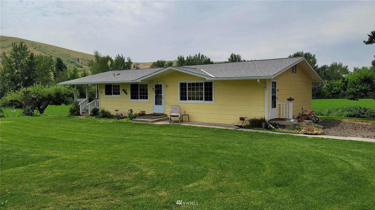 100 Vernon Lane - Photo 1
