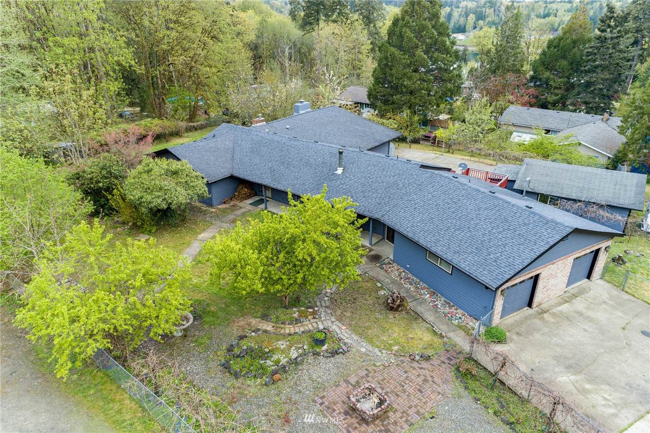 131 Bayview Road - Photo 1