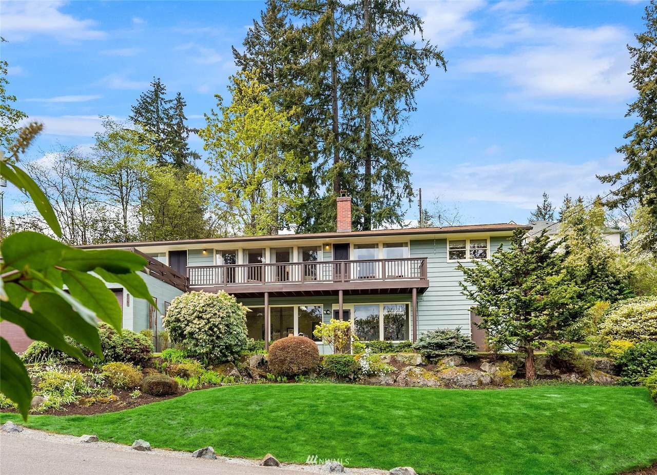10828 14th Street - Photo 1
