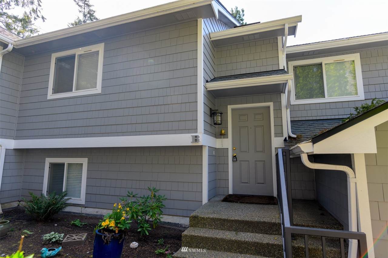 19895 4th Avenue - Photo 1