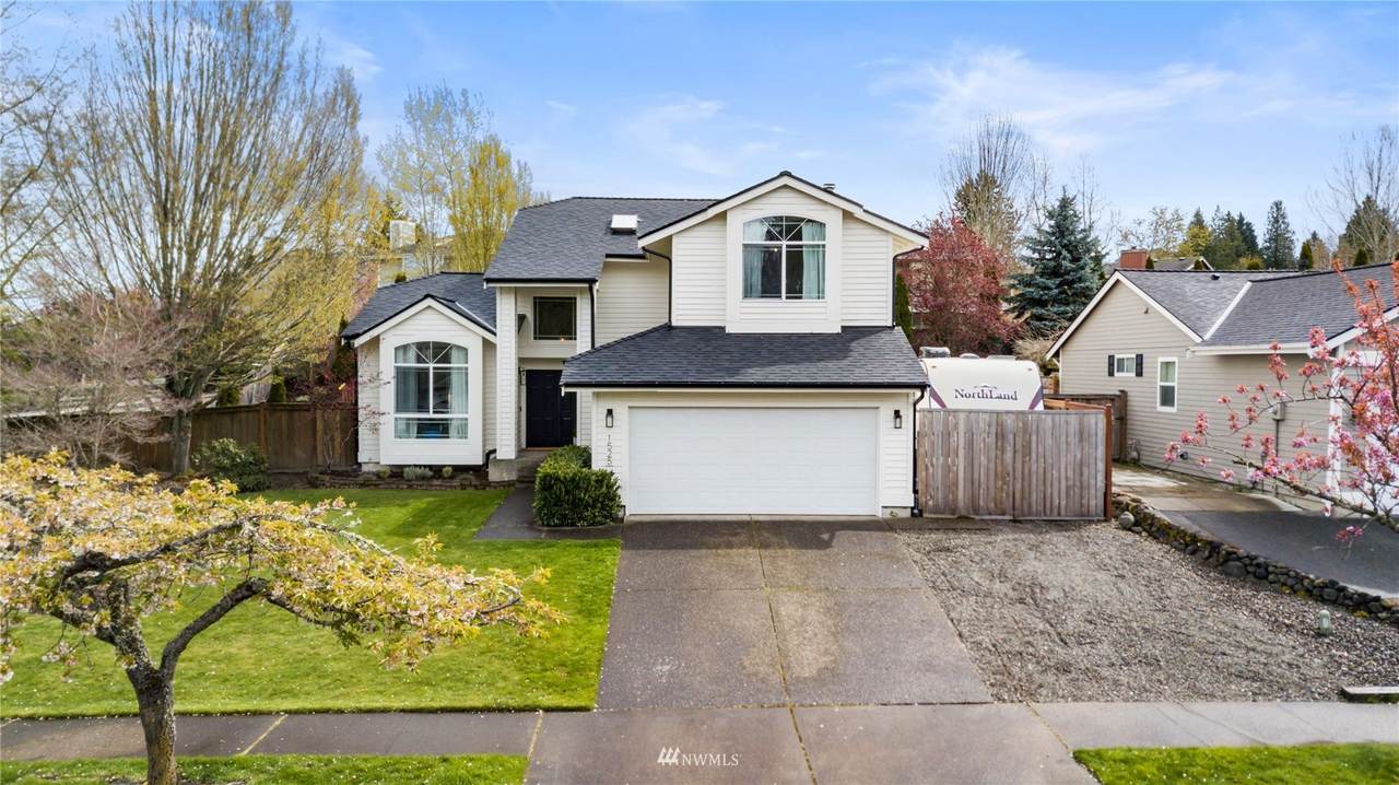 1525 39th Street - Photo 1