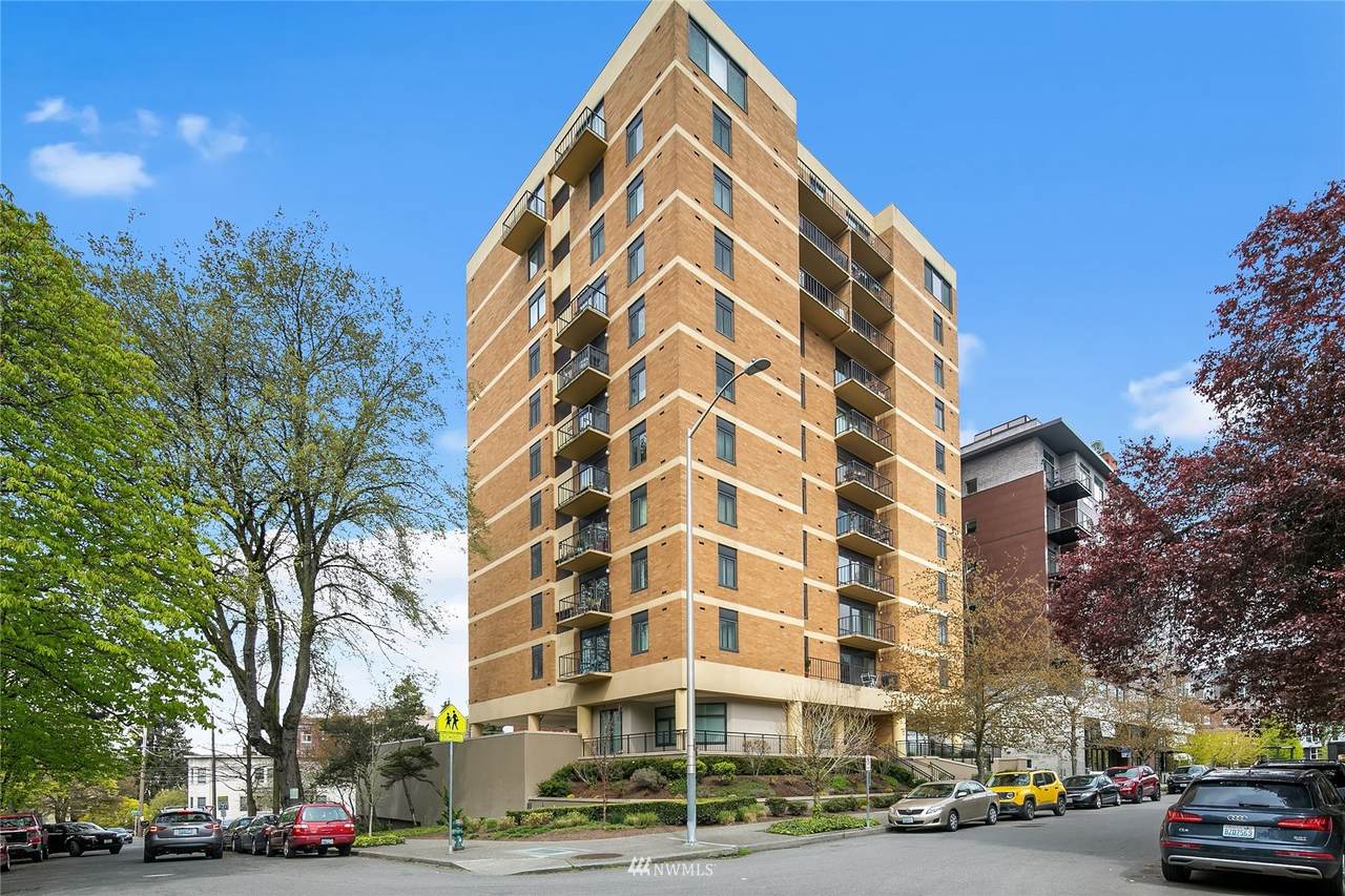 1300 University Street - Photo 1