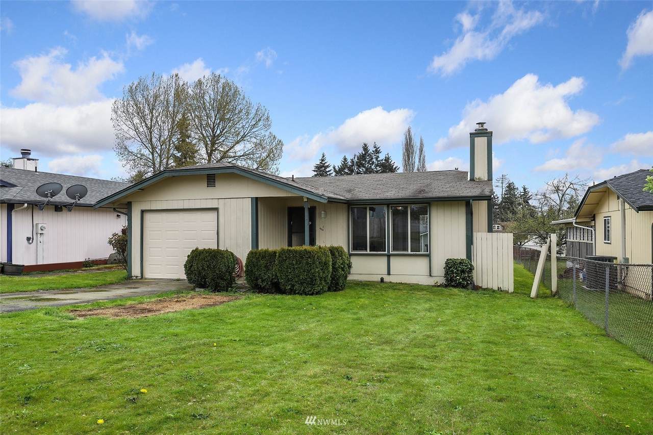 1806 39th Street - Photo 1