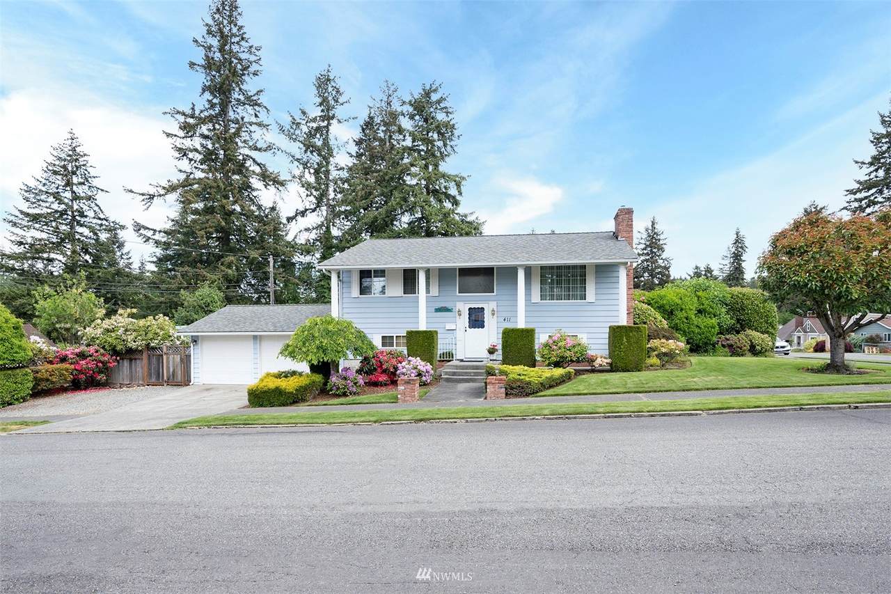 411 Princeton Street - Photo 1