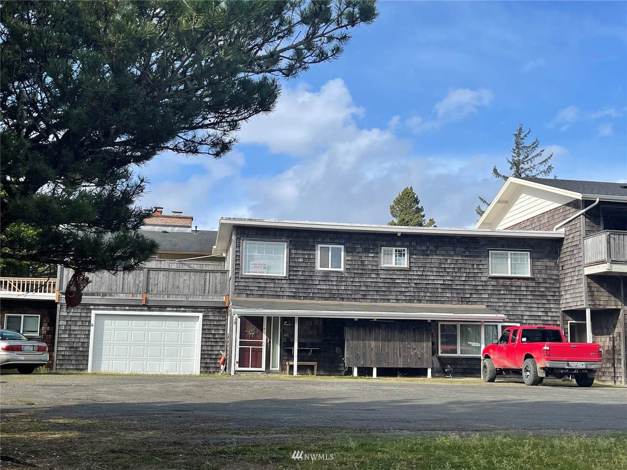 1611 Ocean Beach Boulevard - Photo 1