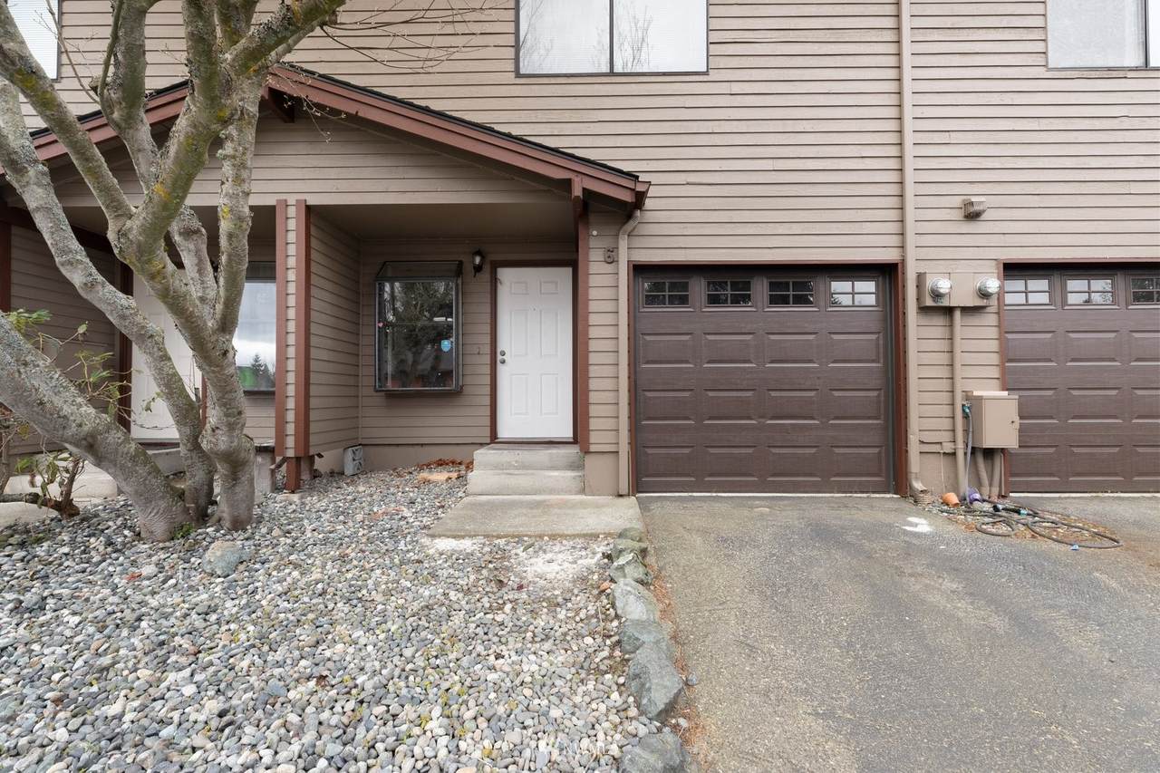 690 Atalanta Way - Photo 1