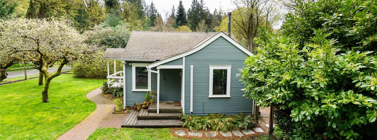 1809 36th Avenue - Photo 1