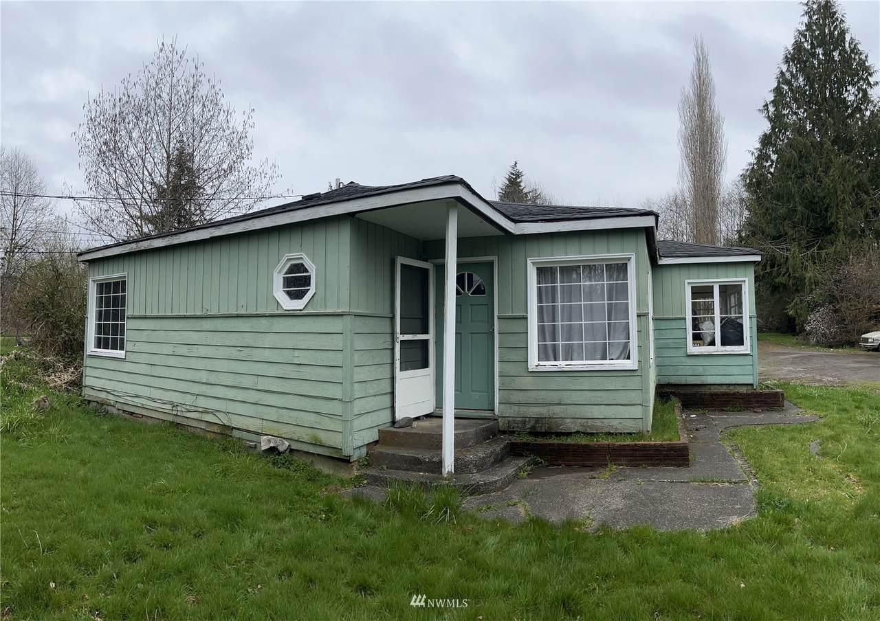 610 School Road - Photo 1