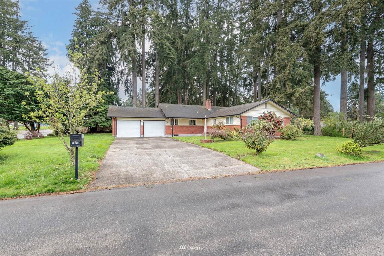 7123 Husky Way - Photo 1