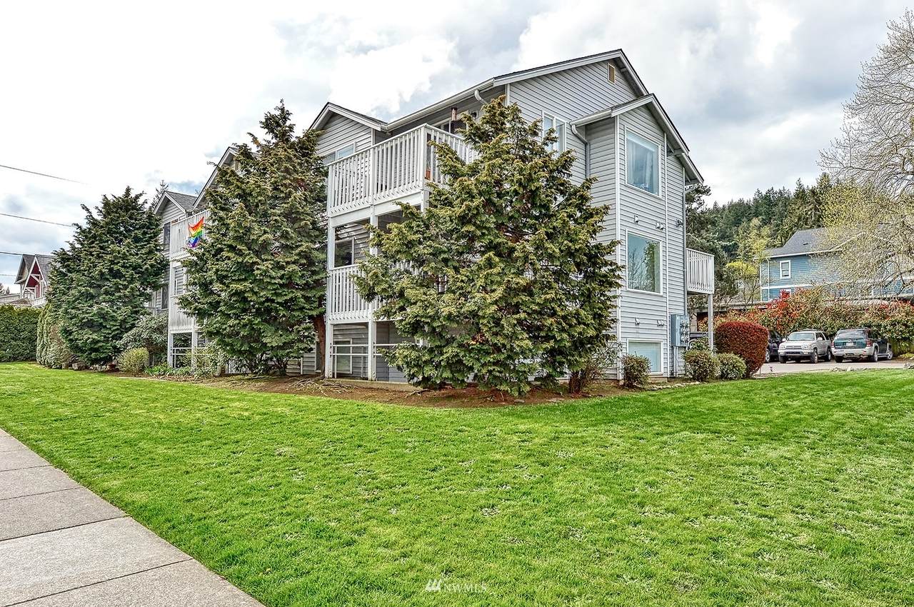 1028 Billy Frank Jr St - Photo 1