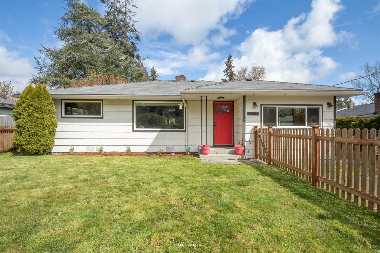 1527 Plisko Lane - Photo 1