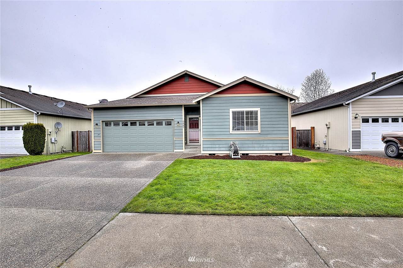 7901 207TH Street Ct - Photo 1
