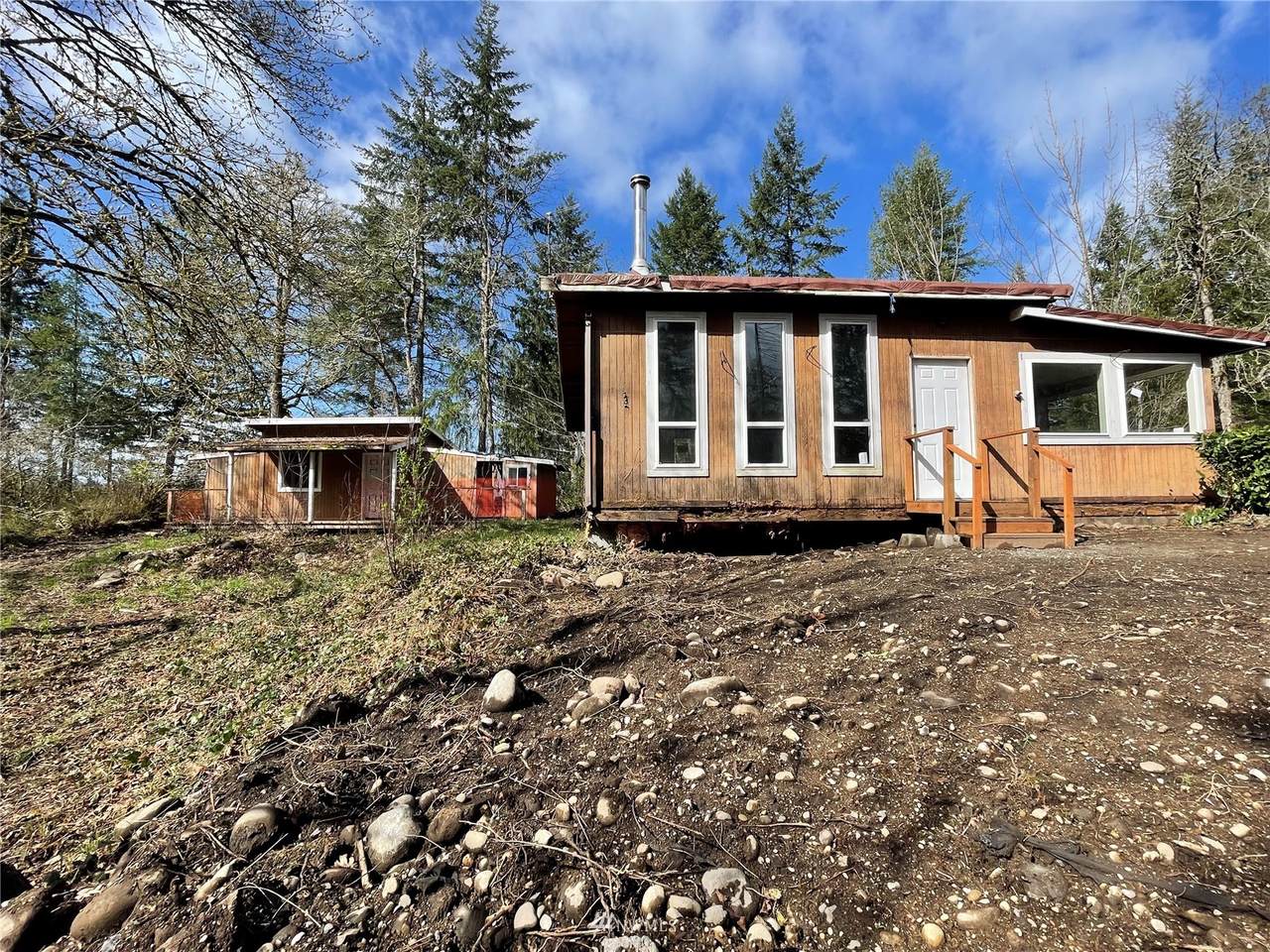 18915 119th Avenue - Photo 1