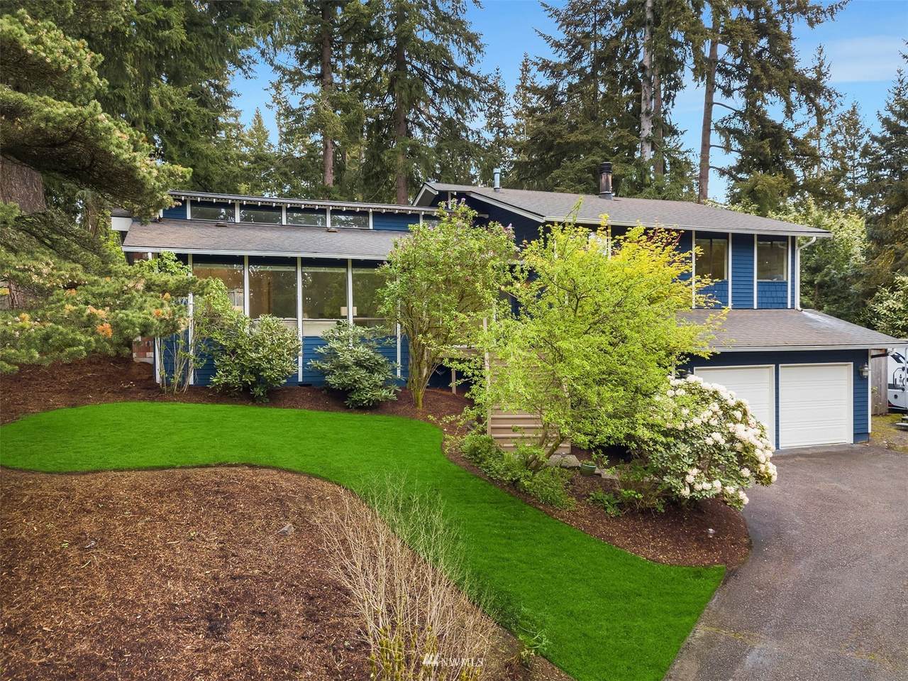 21729 18th Way - Photo 1