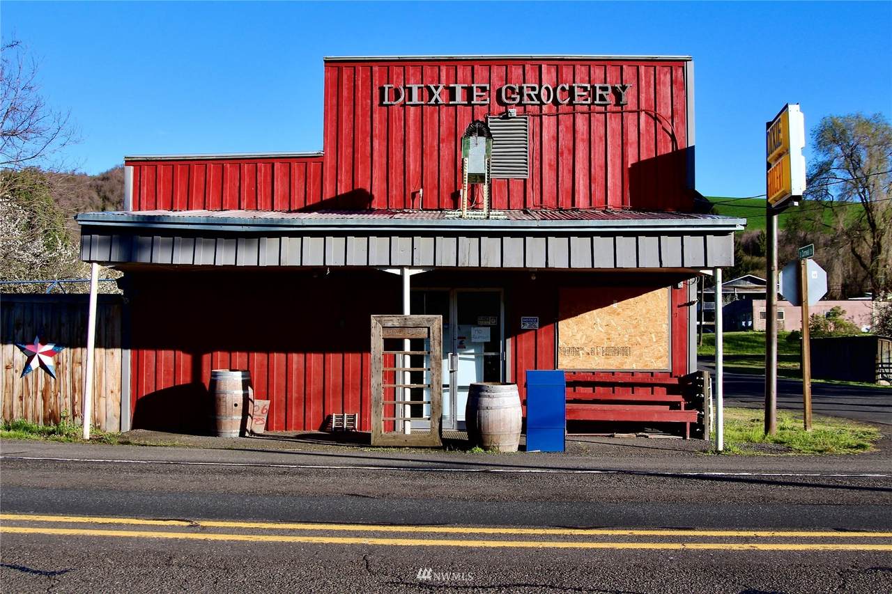 10162 Highway 12 - Photo 1