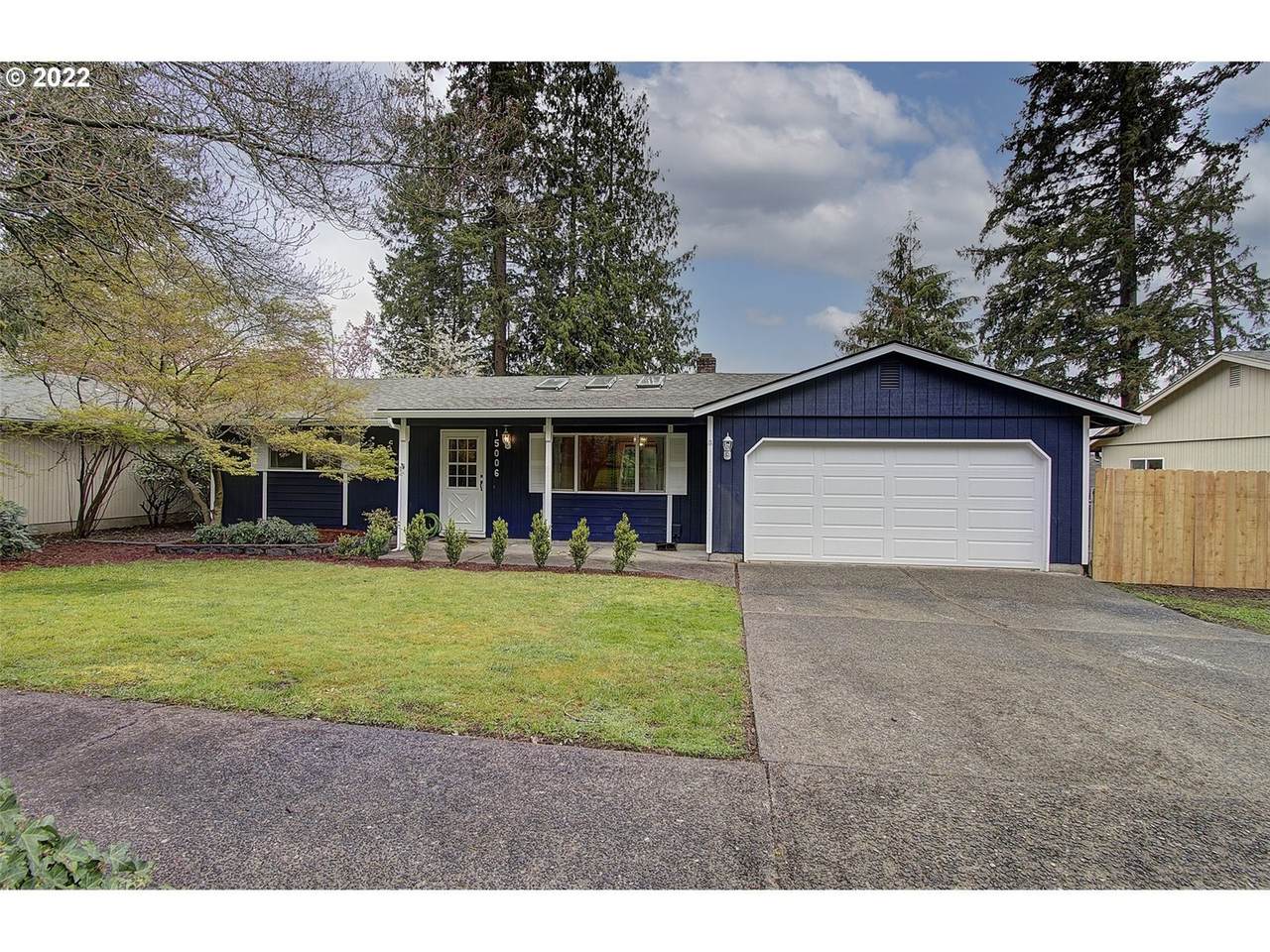 15006 48th Street - Photo 1