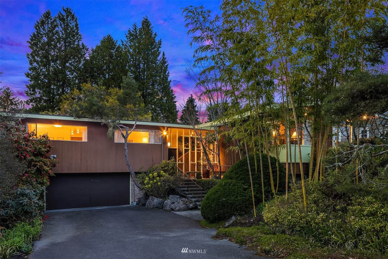 4275 Shoreclub Drive - Photo 1