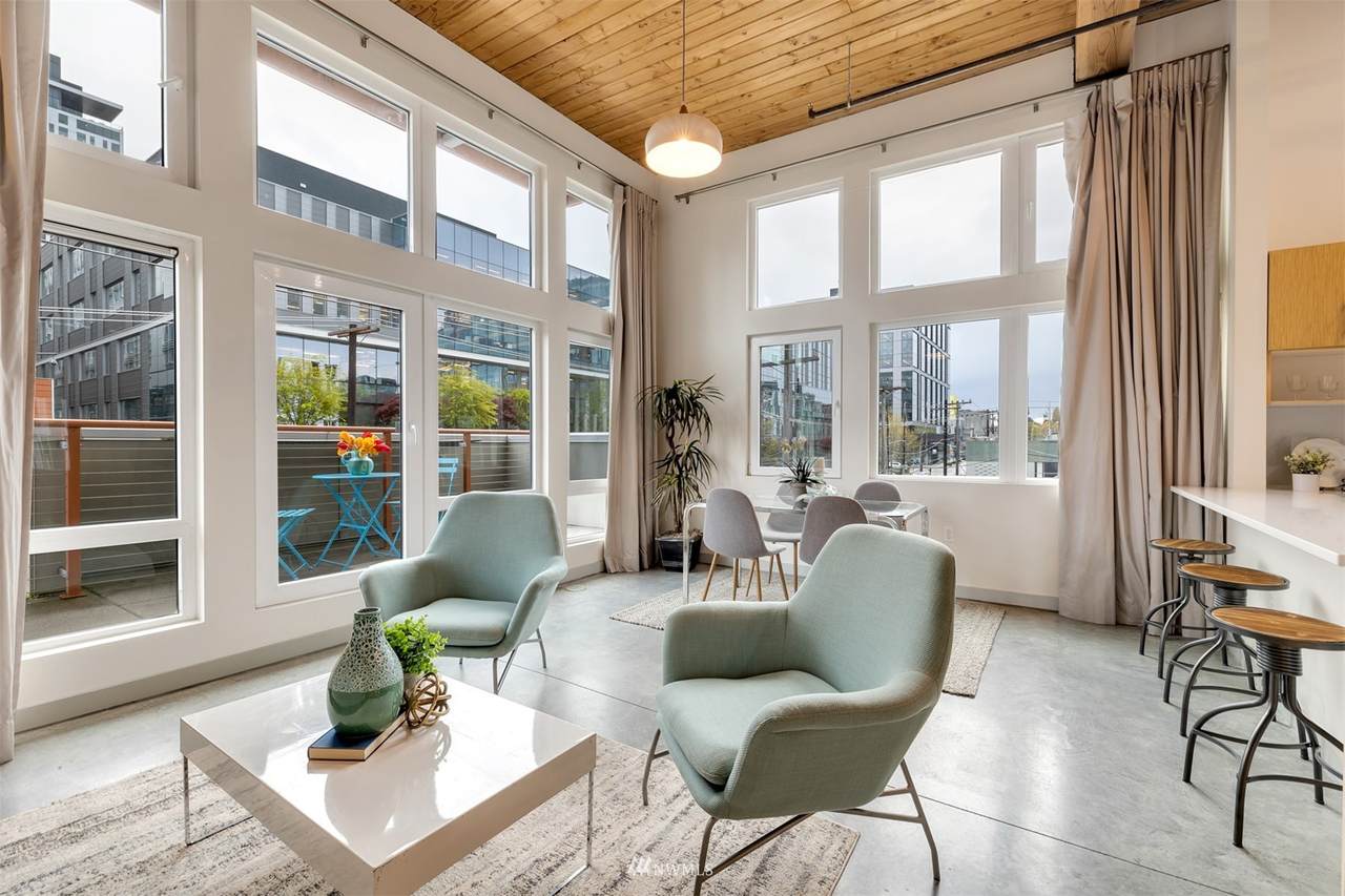 401 9th Avenue - Photo 1