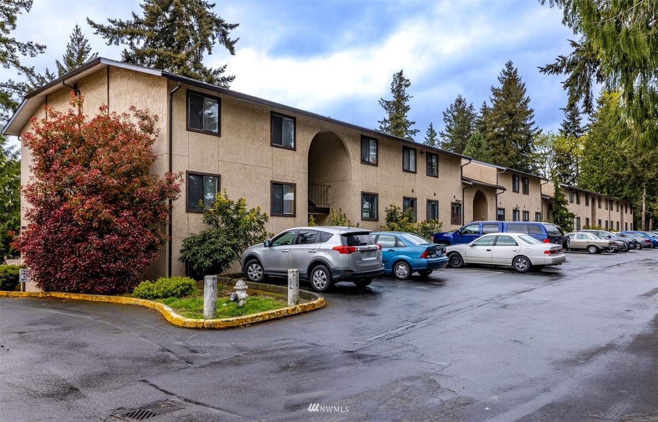10005 235th Street - Photo 1