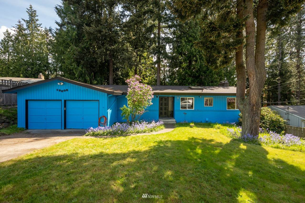 19606 1st Avenue - Photo 1