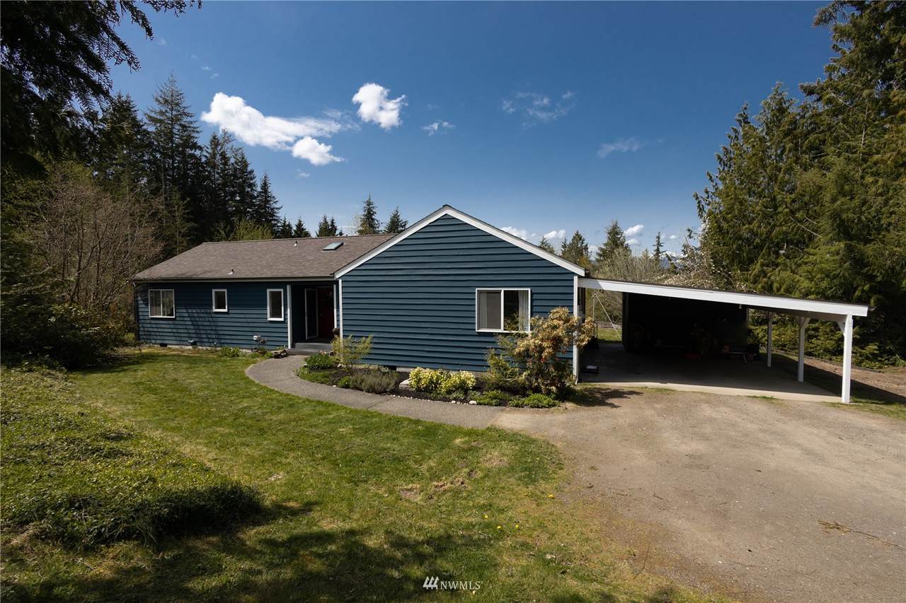 2233 Cantu Lane - Photo 1
