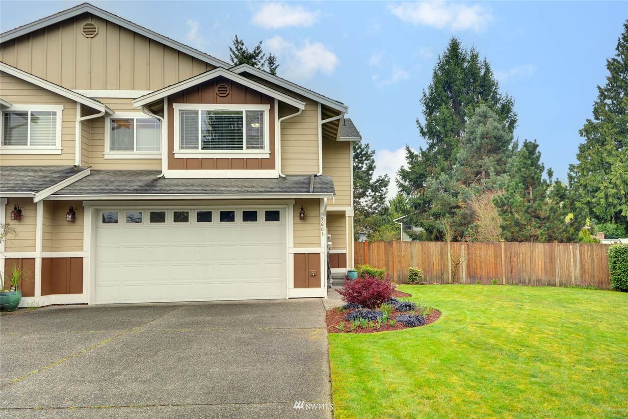 15603 Shore Drive - Photo 1